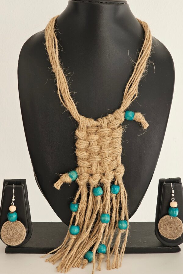 Handmade Jute Necklace