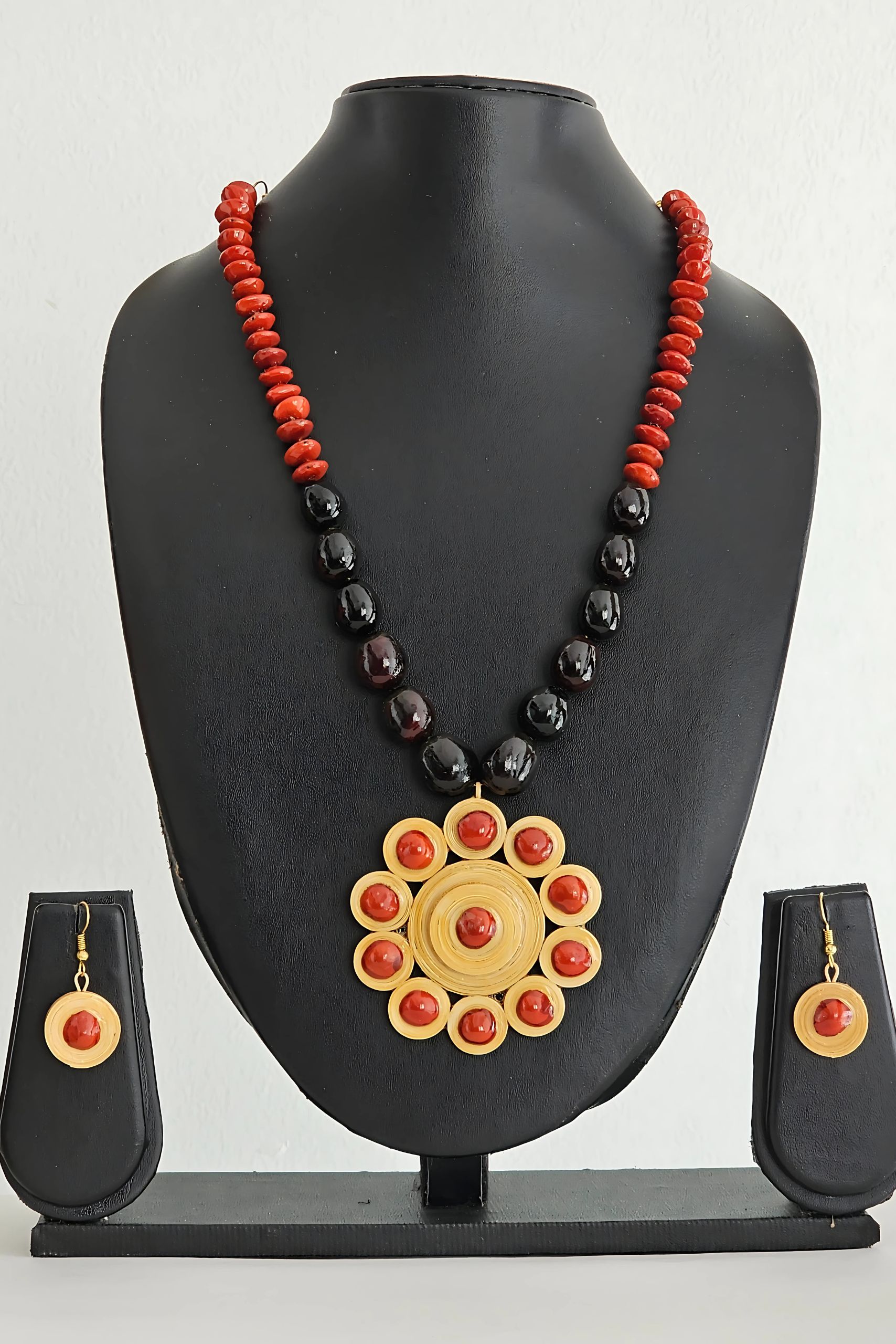 Bamboo Blossom Necklace with Soapnut Beads