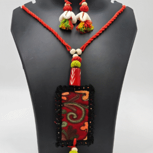 Kashmiri Bloom – Handcrafted Thread Work Necklace Set